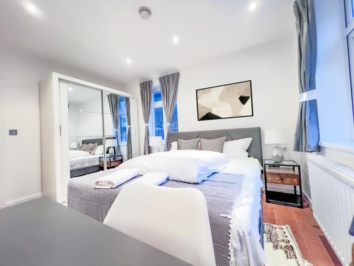 Prime Location Camden Luxury Apt Sleeps 6 London Kültér fotó